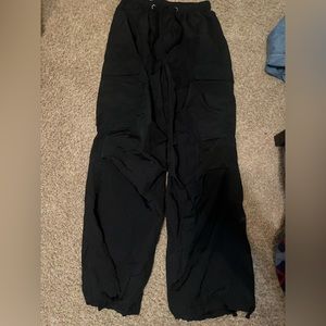 Baggy nylon cargo pants
